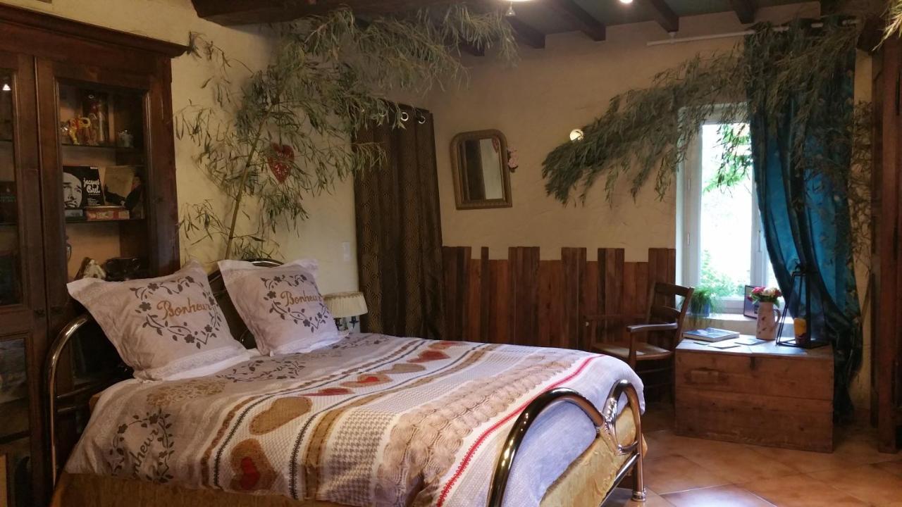 Bed and Breakfast Basse-Cour De Montin Au 256 Chemin De La Rocaille A 38510 Vezeronce Curtin Morestel Экстерьер фото